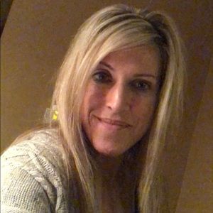 Meet your Posher, Crissie